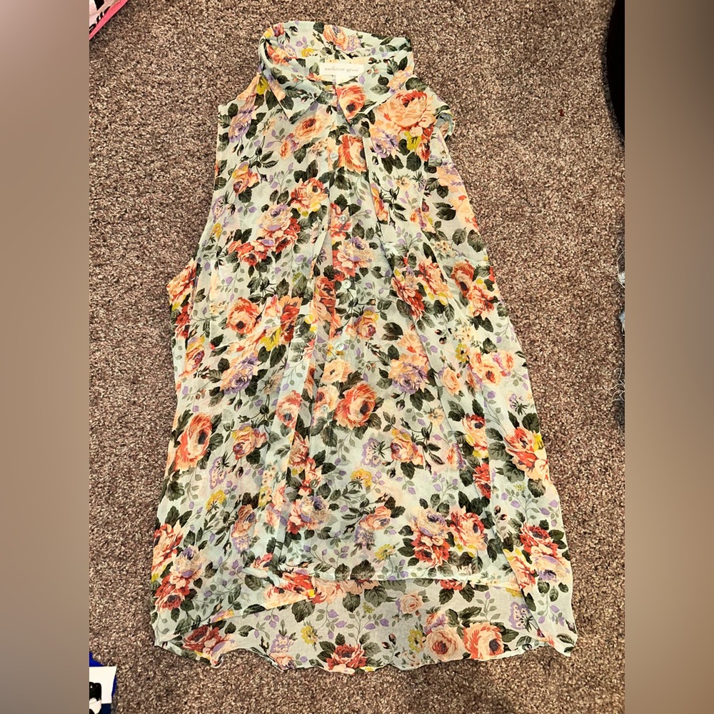 Ambiance Apparel Women’s L Floral Collared Button Down Sheer Tank Top Blouse